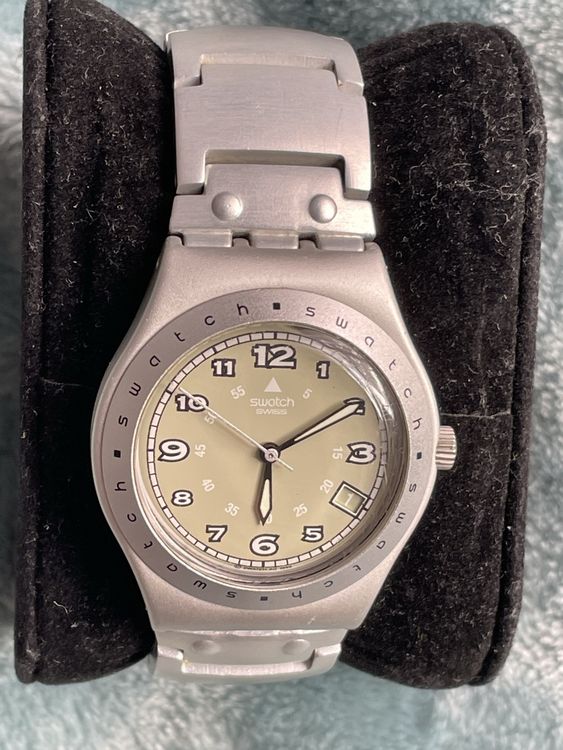 Swatch Montres: Montre Swatch Irony Aluminium Date!  – D'occasion à Bramois par Dejavu_1967 4