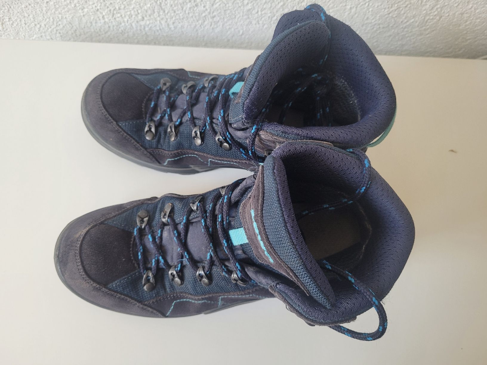 Lowa Scarpe per ragazzi: Wanderschuhe Lowa Gr 37n – Usato da Winterthur venduto da pajk12 4