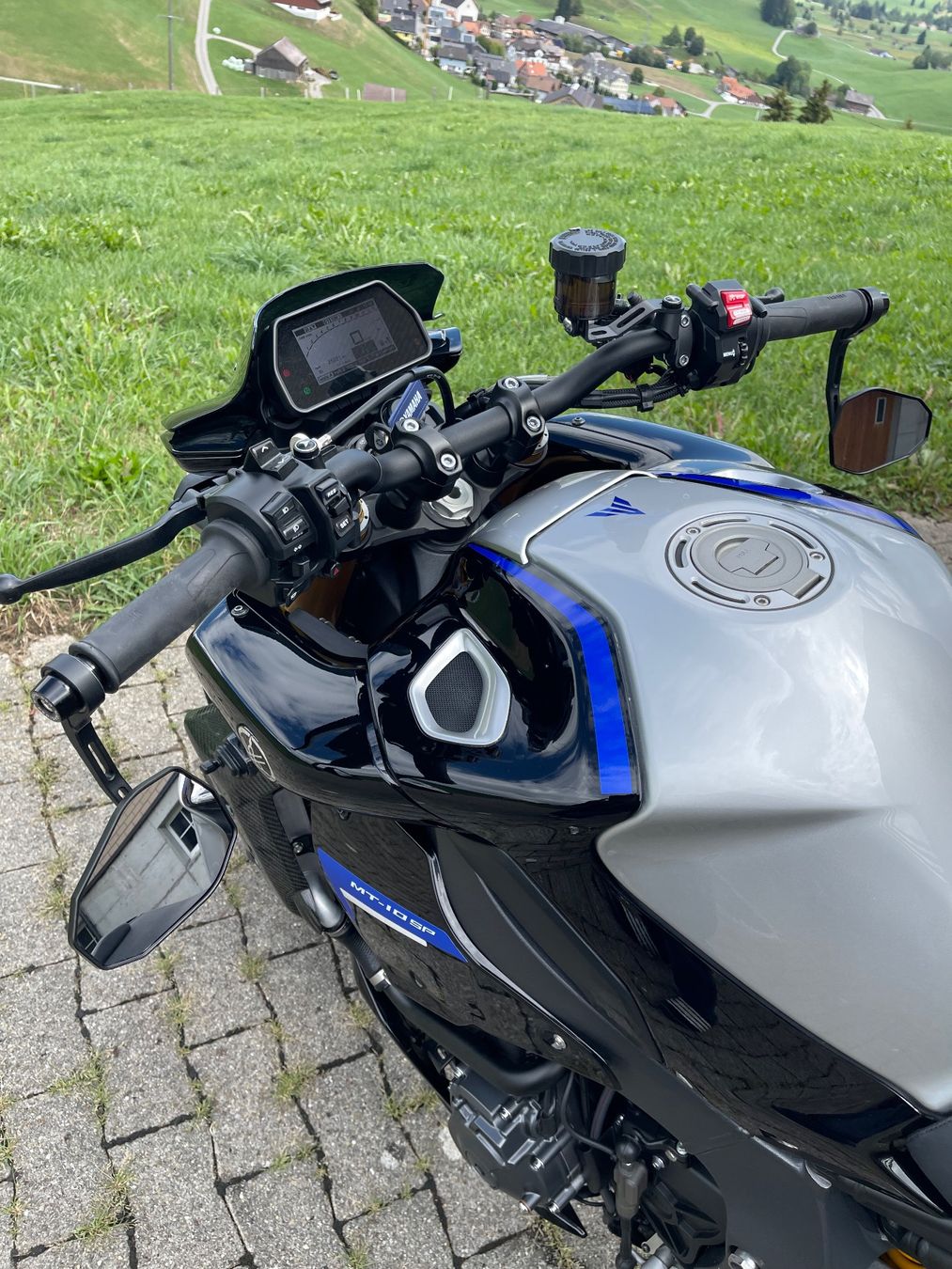Yamaha Strada: Yamaha MT10 SP 2024 – Usato da Gonten venduto da eBuddy22 5