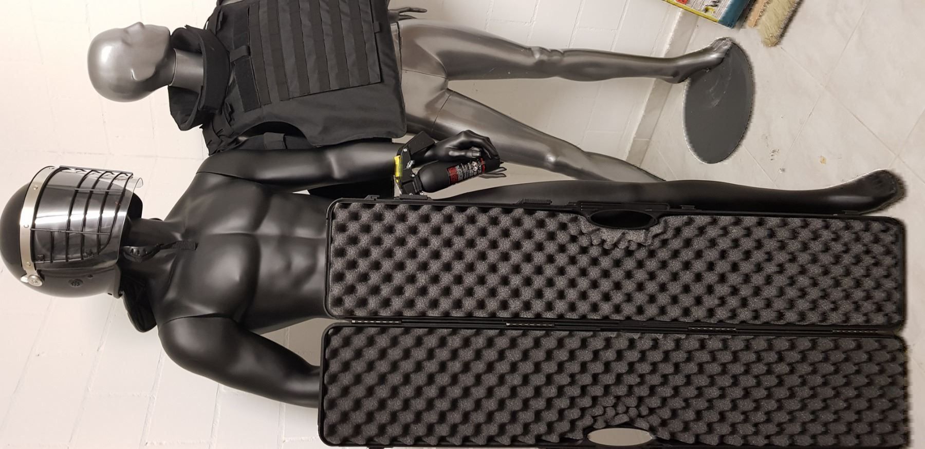 Reisekoffer: Waffenkover für Langwaffen Robust – Neu und originalverpackt aus Wynau von Intexpool24 4