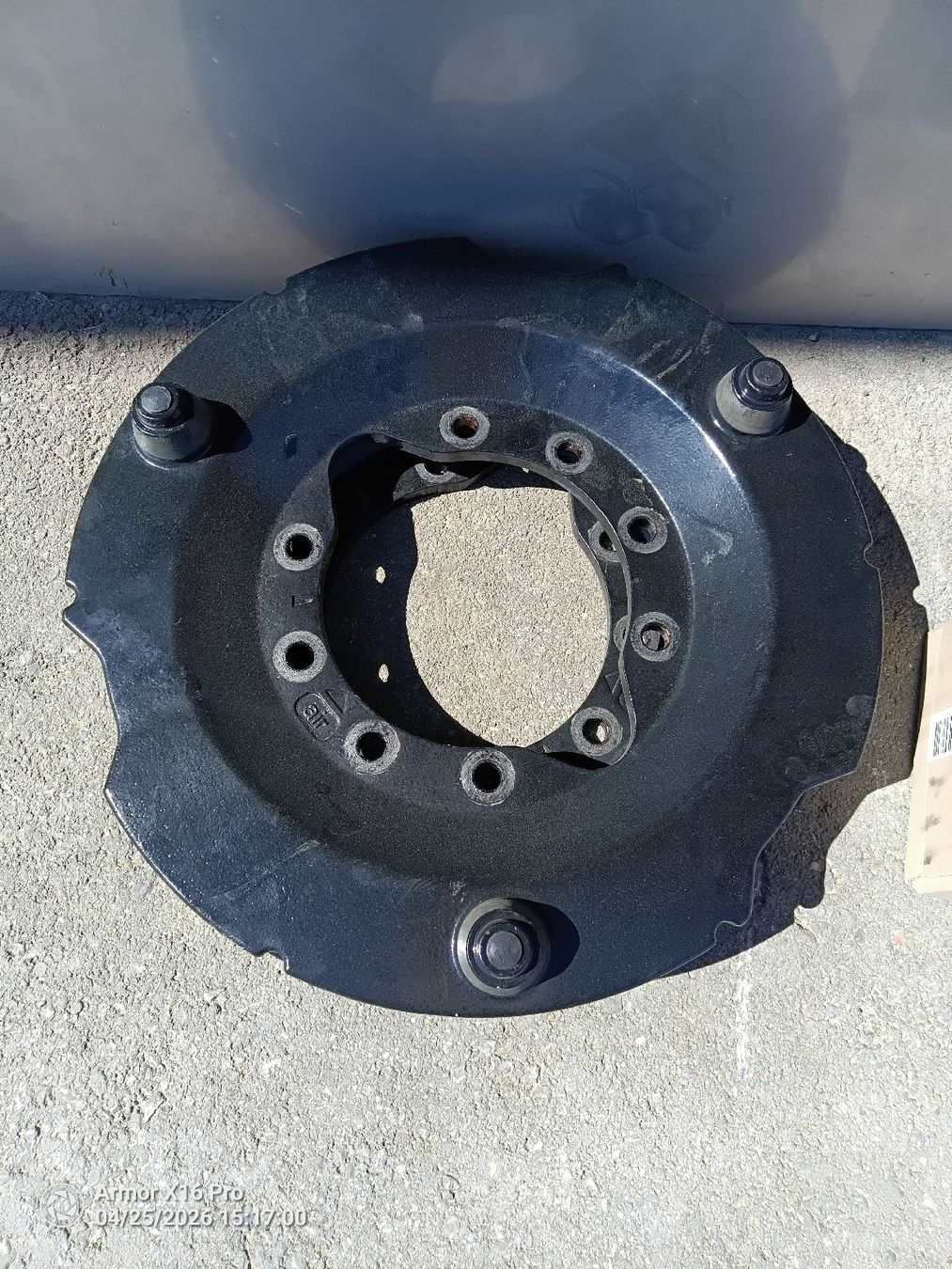 Fendt Altro per industria metallurgica: Radgewicht Halteplatte Fendt  – Nuovo (secondo la descrizione) da Schafisheim venduto da ruderer15 1