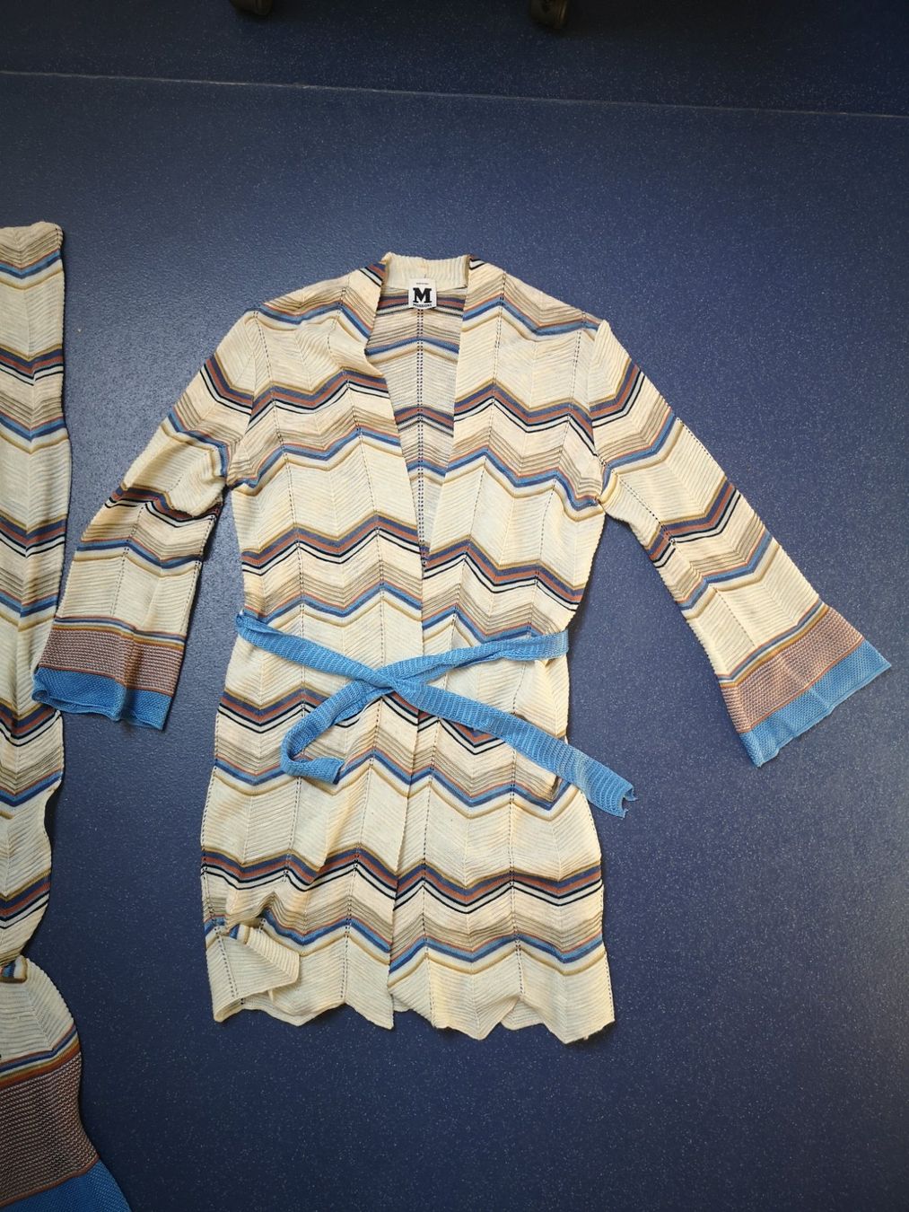 Missoni Giacche: Missoni Strickjacke mit Gürtel Gr. CH 36 – Usato da Meggen venduto da Bilanz70 2