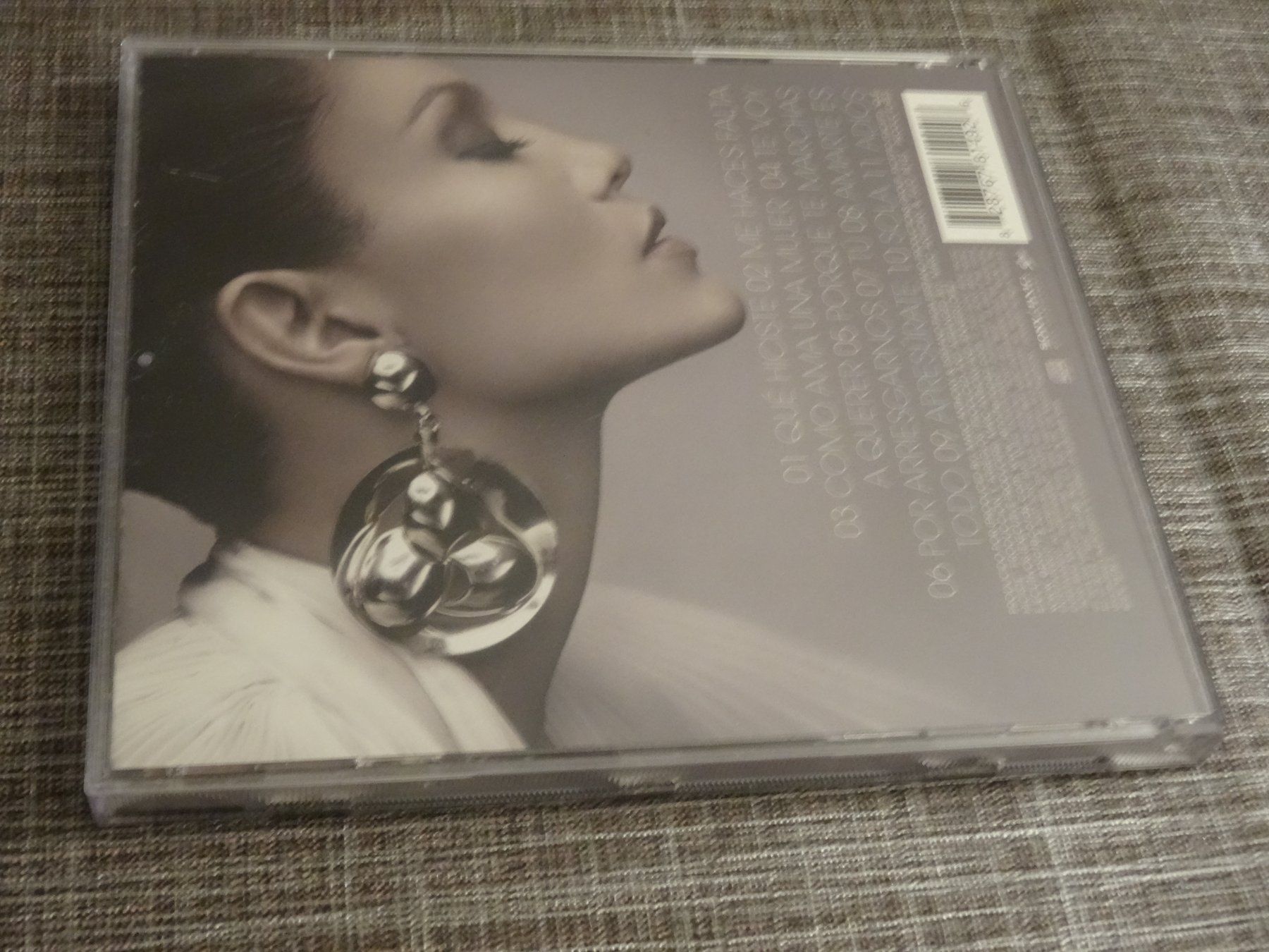 CD: Jennifer Lopez - Como Ama Una Mujer CD – Usato da Olten venduto da Disc-Ausverkauf 1