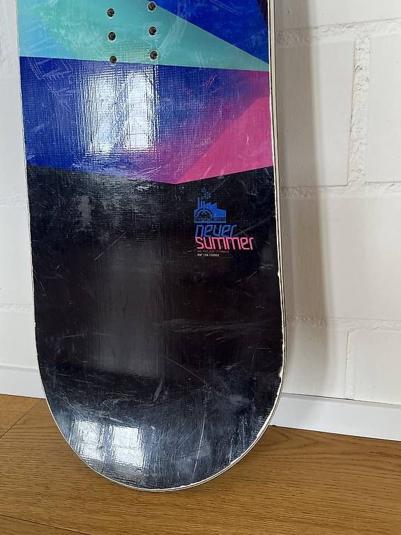 Boards: Snowboard Never Summer Infinity 154cm – D'occasion à Aarberg par mig.adam 1