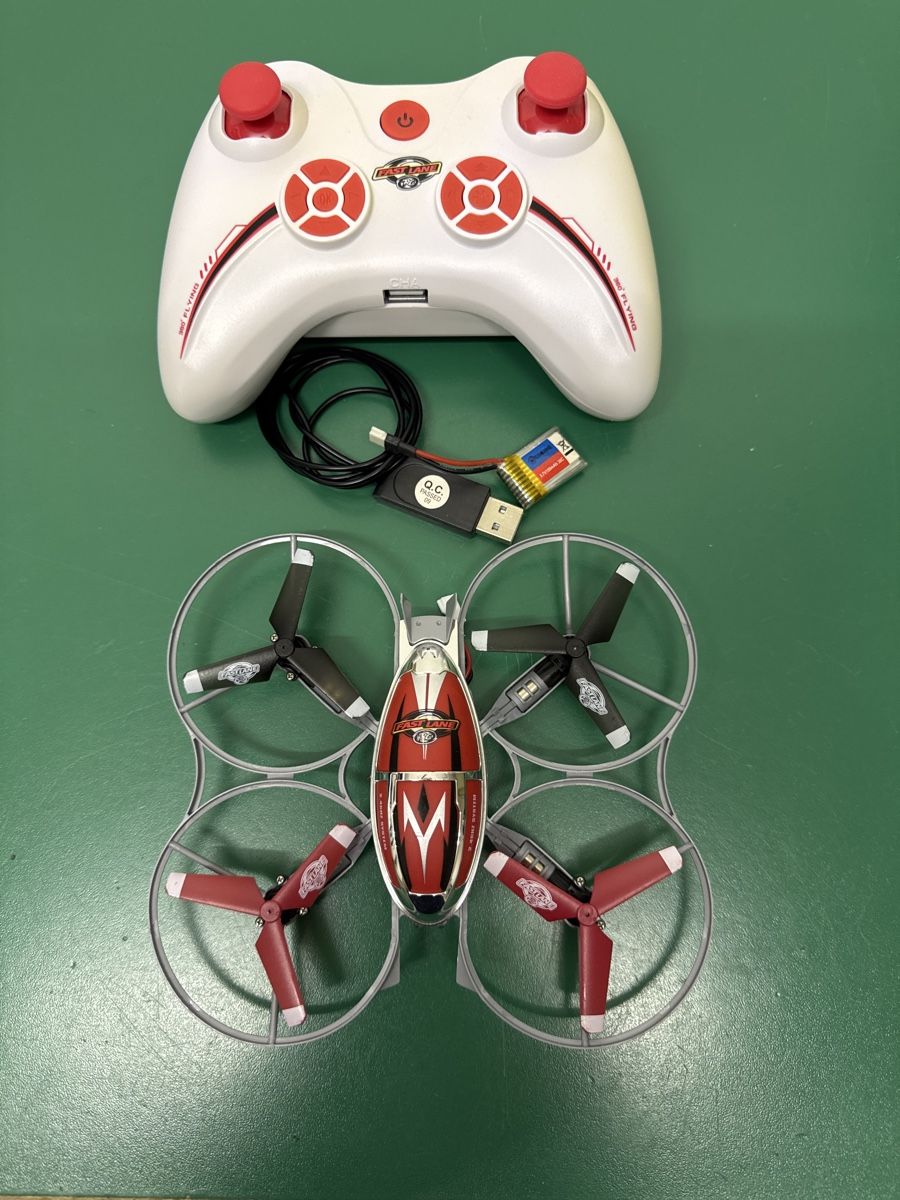 Modellismo RC: Drone SYMA X4 – Usato da St-Sulpice VD venduto da aviron