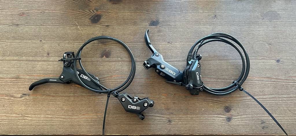 Pezzi di ricambio: Sram DB8 Bremse Set – Usato da Goldiwil (Thun) venduto da mic_z6gv