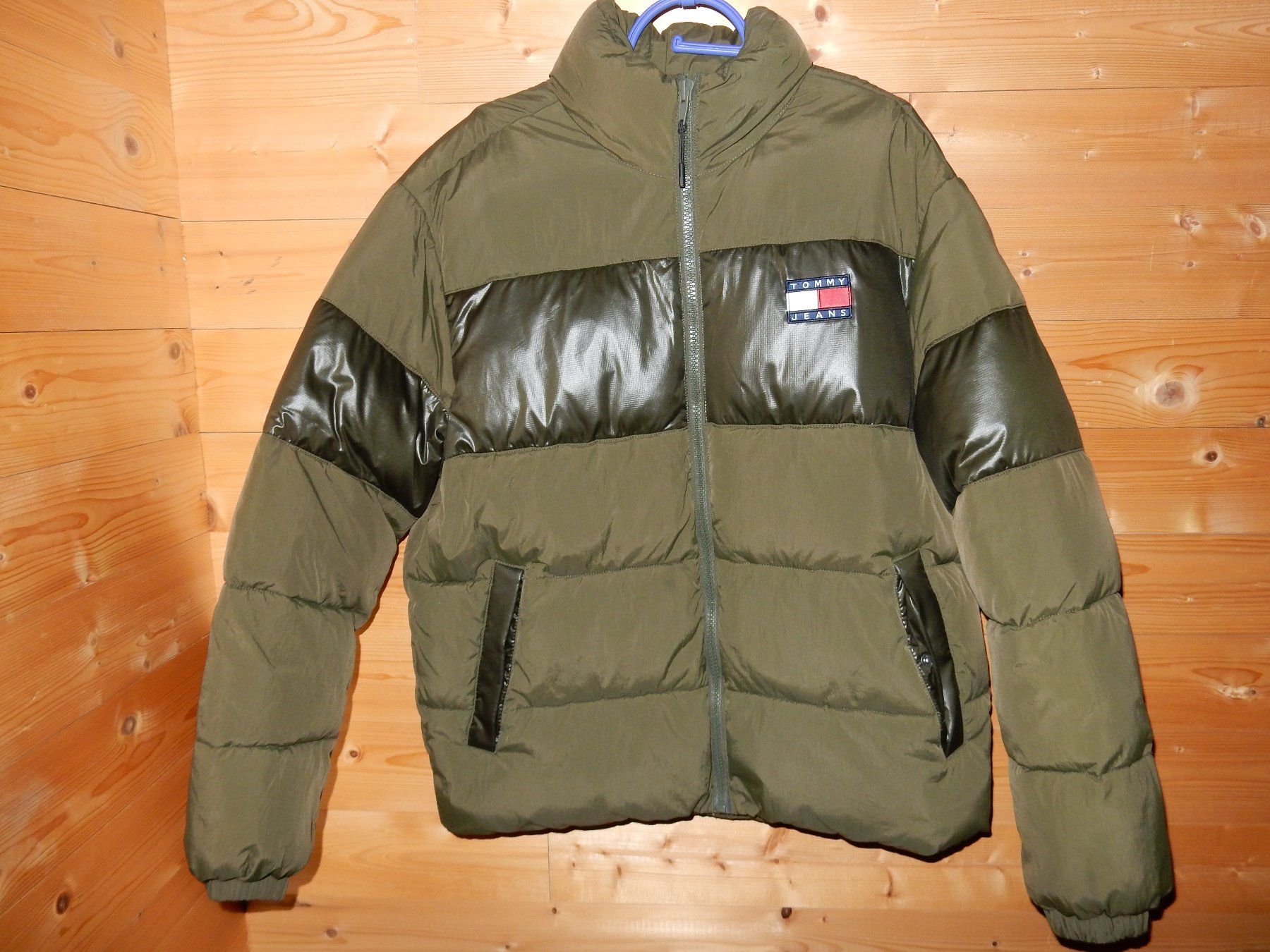 Giacche: Winterjacke TOMMY JEANS, Gr. M – Usato da St.Gallen venduto da regenbogen5