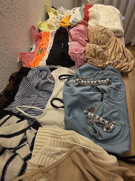 Lotti di vestiti: 50 x Oberteil – Usato da Lengnau AG venduto da Golf_2 1