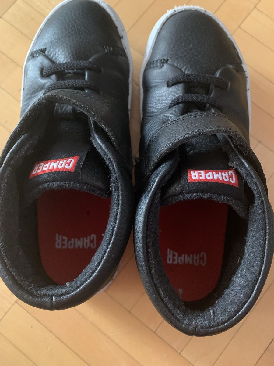Camper Scarpe per ragazzi: Camper Kids Leather Trainers, Black, Size 30 – Usato da La Croix de Rozon venduto da chr_f5wy 2