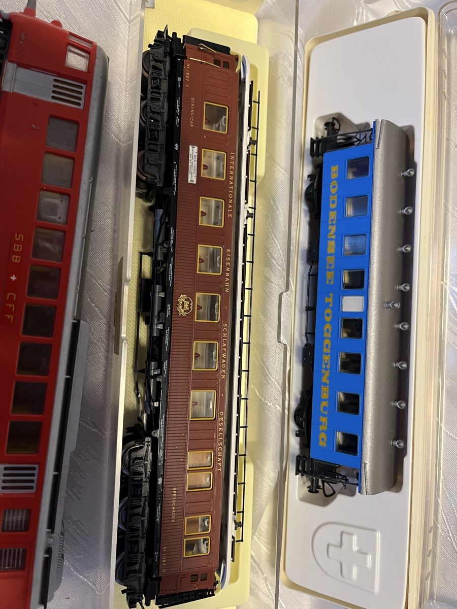 Liliput Trains électriques: Liliput und diverse – Défectueux à Olten par krabe05 2