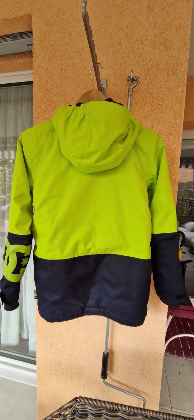 DC shoes Giacche & Cappotti: DC Snowboardjacke Gr.10 Jahre – Usato da Winterthur venduto da Tulipane 1