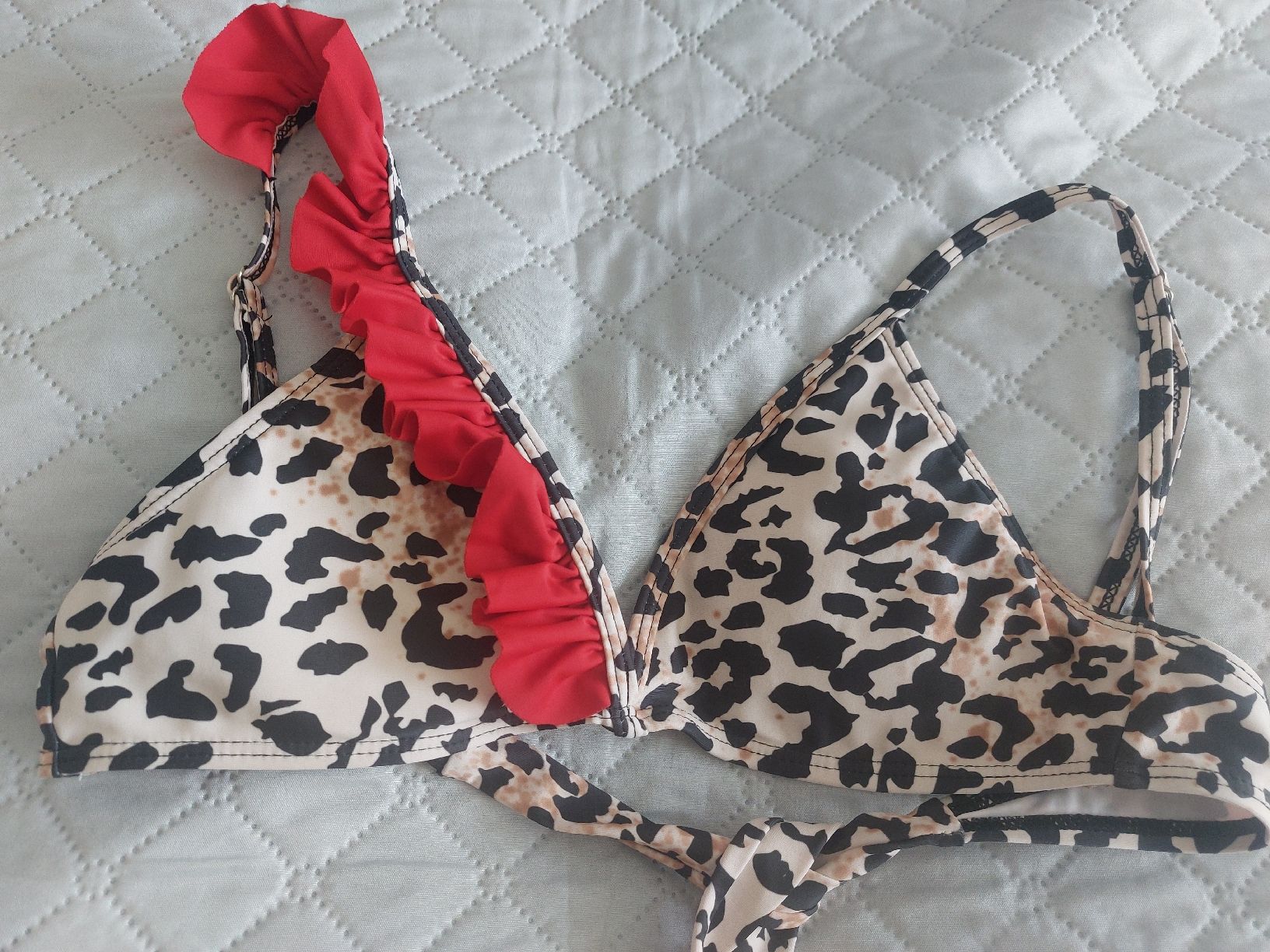 Costumi da bagno & Bikini: Sommer Bikini Set, Leo Muster mit Rüschen, Gr. S – Usato da Thun venduto da Alexanna 3