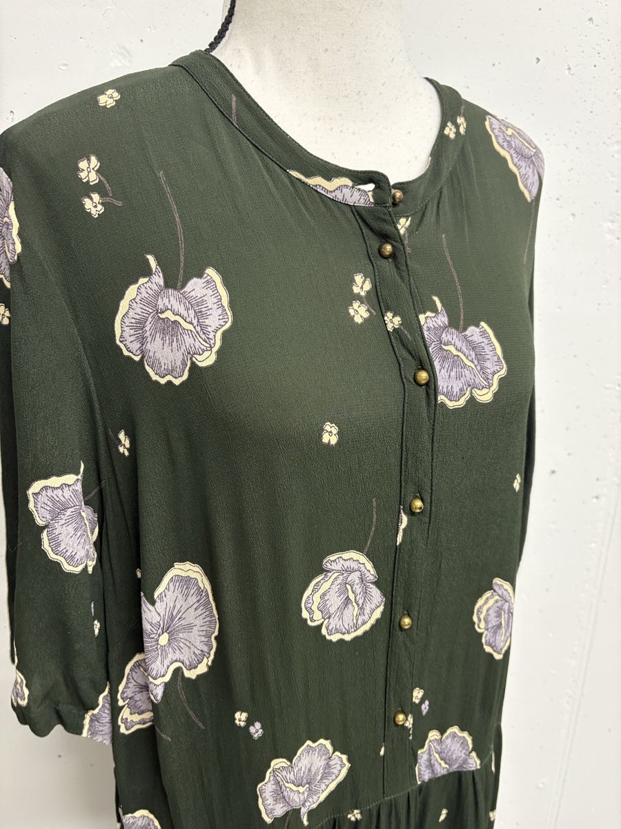 Kleider: Minimum Kleid grün gemustert Gr. 40 Viskose Maxikleid – Neu (gemäss Beschreibung) aus Regensdorf von secondchancefashion 1