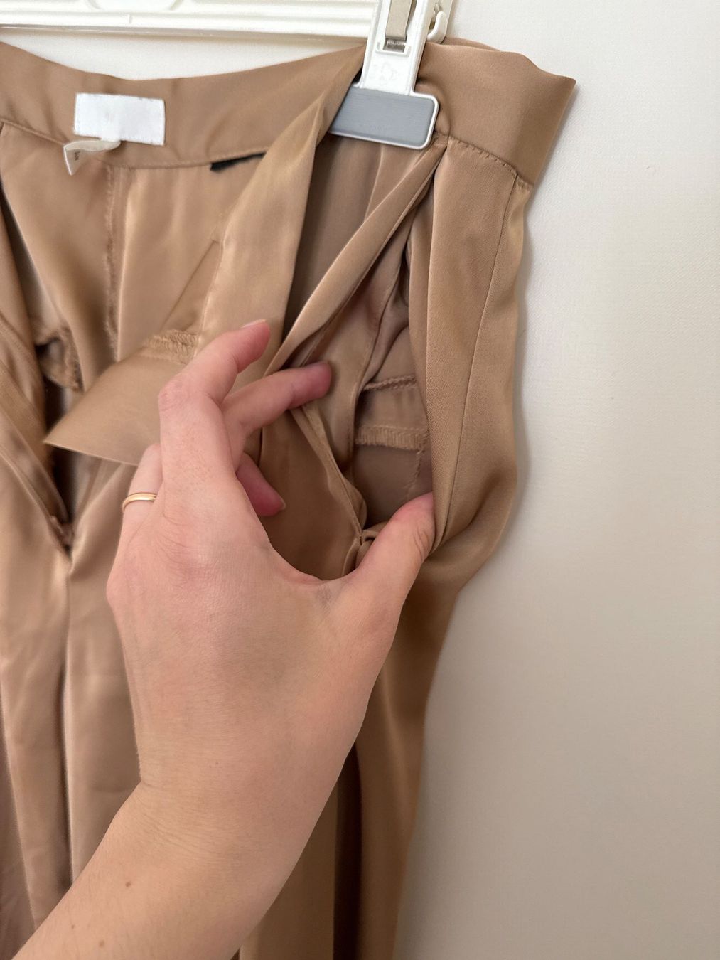 H&M Pantaloni: H&M Hose Gr. M – Usato da Horgen venduto da linuxrp 5