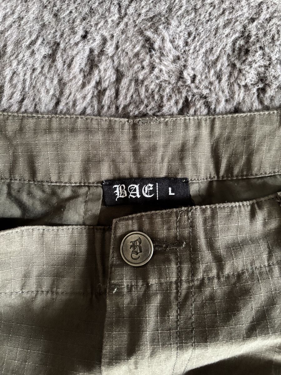 Pantaloni: Khaki Cargo Pants - Unisex – Nuovo (secondo la descrizione) da Wichtrach venduto da Re_Fit 4