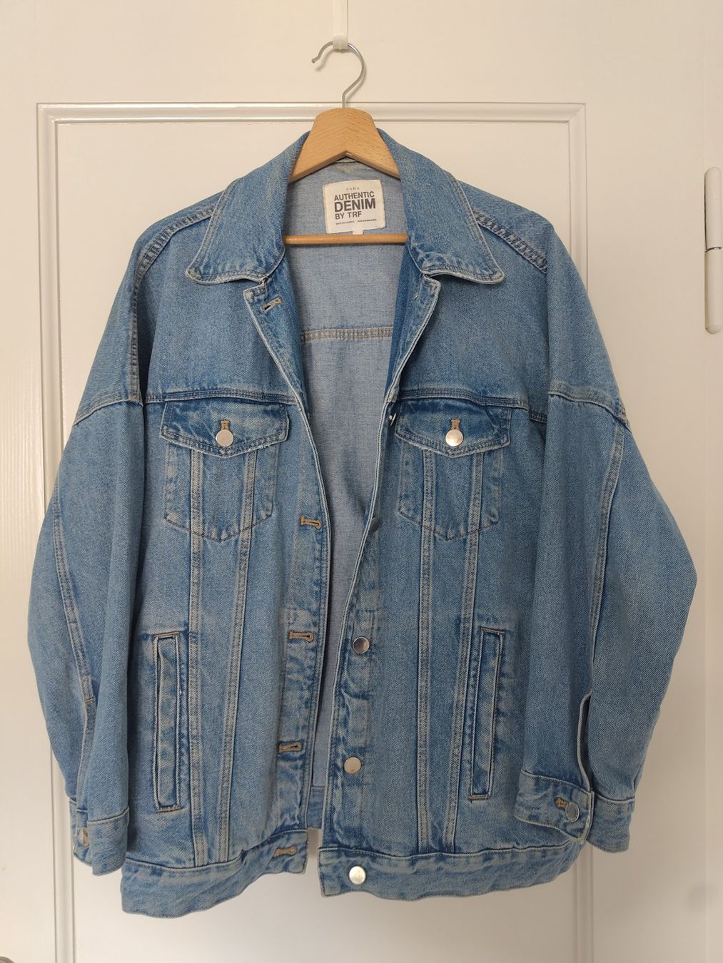 Zara Vestes: Jeansjacke – D'occasion à Bern par Linii