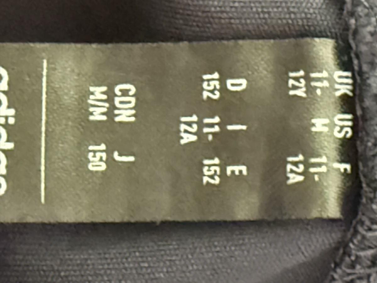 Adidas Pantaloni: Adidas Trainingsshorts, Grösse 152 – Usato da Kleinbösingen venduto da jowy1969 2