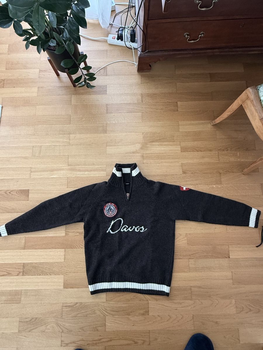 Maglioni & Felpe: Pullover DAVOS (grösse M) – Usato da Zumikon venduto da gaboor911