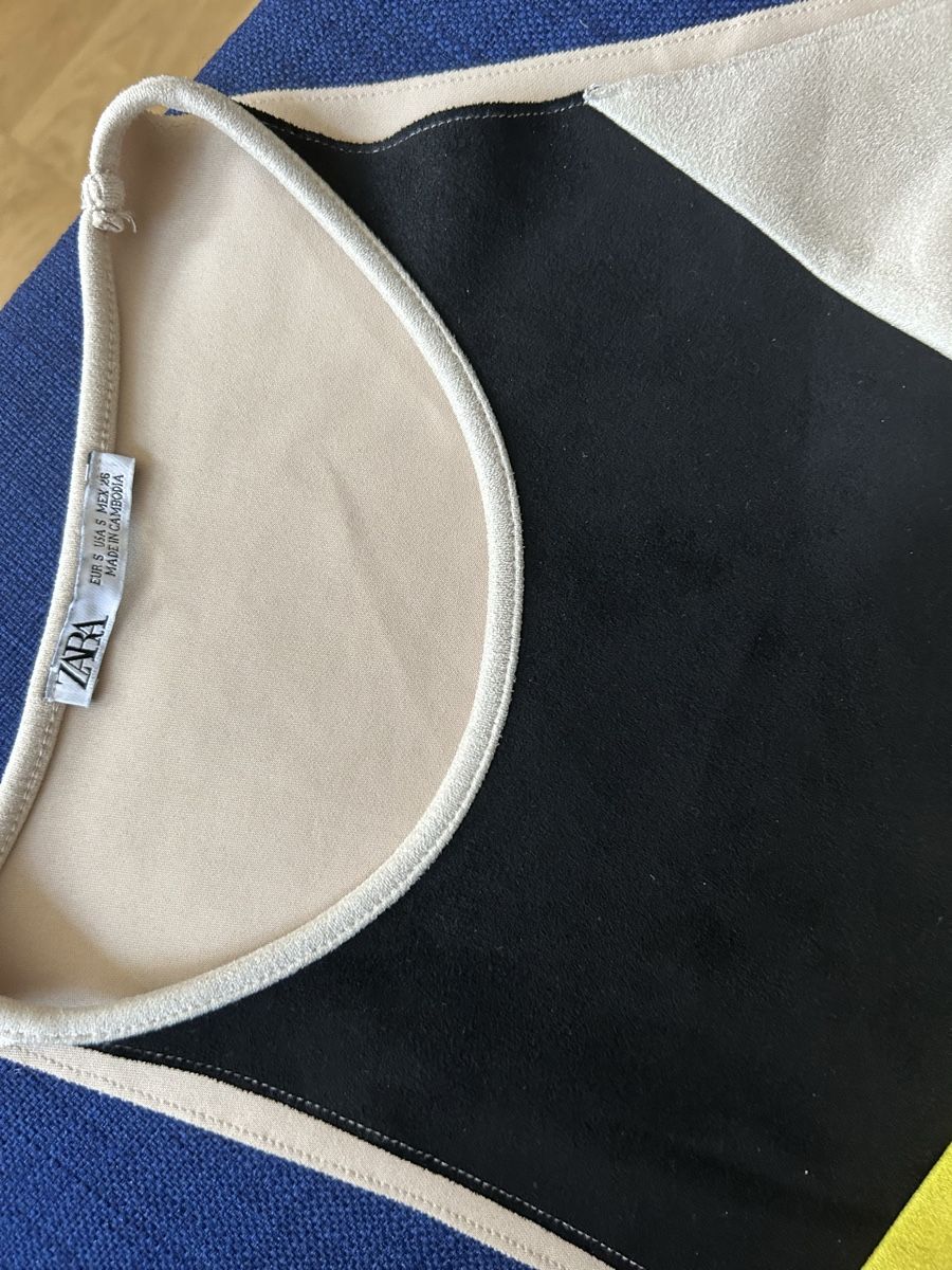 Top: Summer top black/yellow/beige in soft fabric – Nuovo (secondo la descrizione) da Biel/Bienne venduto da zit_v5yc 4