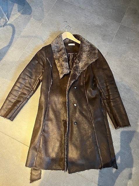 Cappotti: Manteau brun 36-38 – Usato da Hauterive NE venduto da sofia66