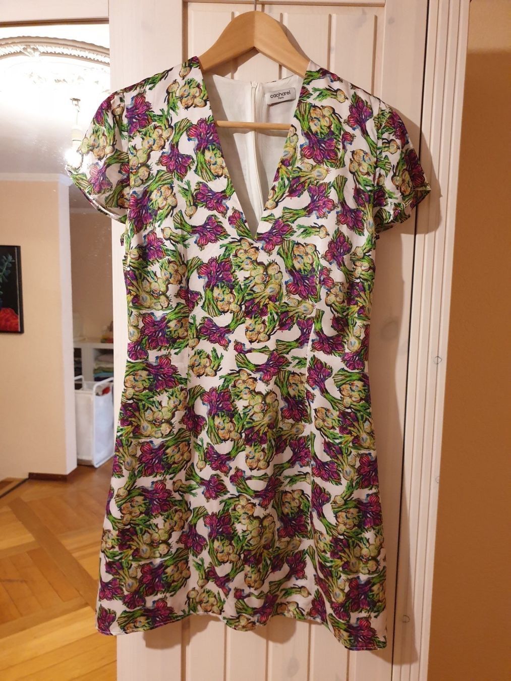 Cacharel Vestiti: robe Cacharel en soie – Usato da Carouge GE venduto da adm_ph7g