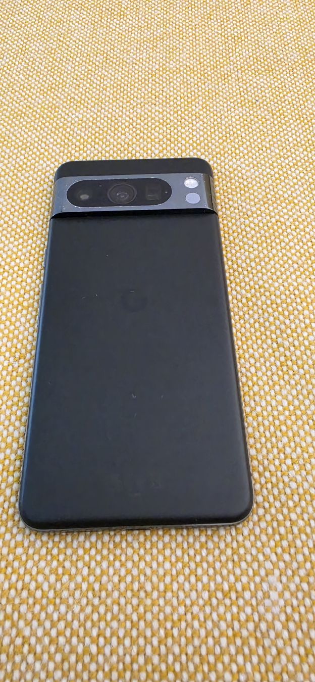 Google Portables: Pixel 8 Pro 512 GB – Défectueux à Bern par tahars 4
