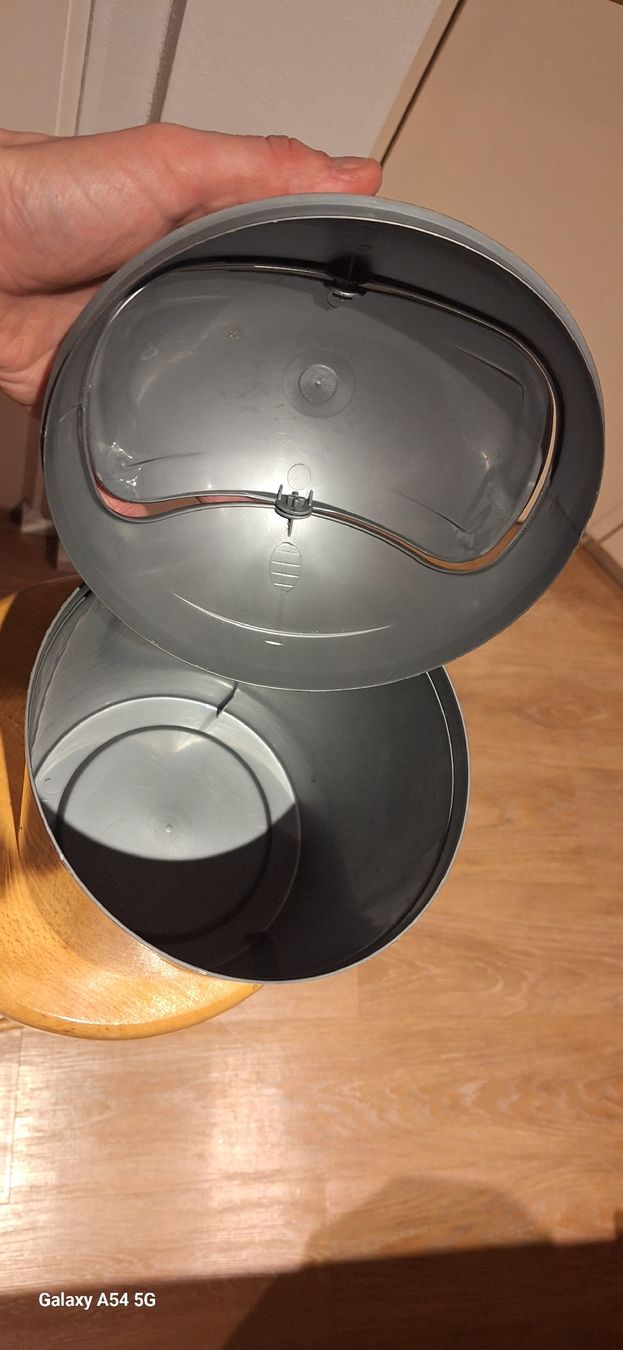 Ikea Küchengeräte: Praktischer Abfalleimer mit Schwingdeckel – Gebraucht aus Winterthur von Ajcps 1