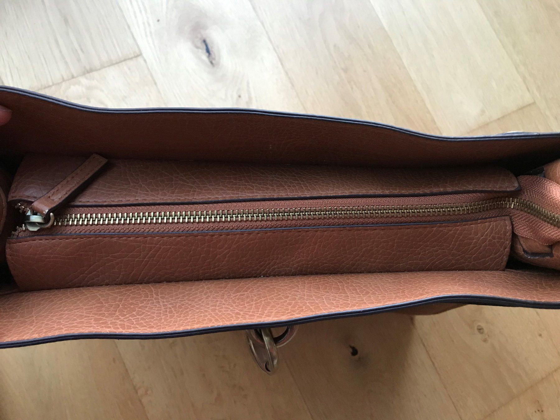 Borse da donna: Warehouse: Braune Tasche – Nuovo (secondo la descrizione) da Zürich venduto da LisM. 7