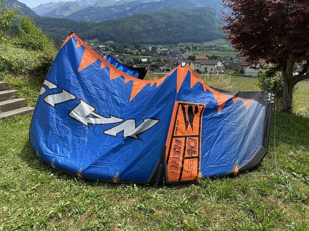 Naish Aquilone: Kite: Naish Dash 10 m² – Usato da Schwyz venduto da hardy-schwyz 1