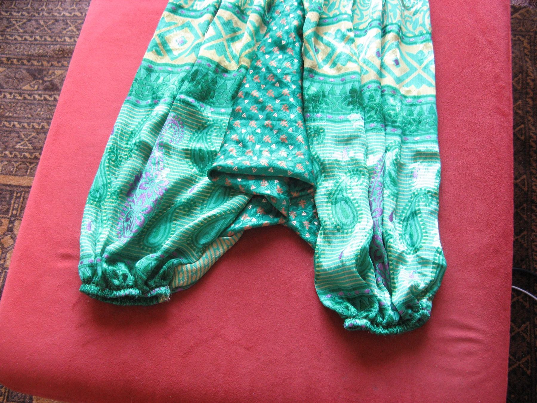 Pantaloni: Ali Baba Hose für Kinder – Nuovo (secondo la descrizione) da Zürich venduto da apil 2