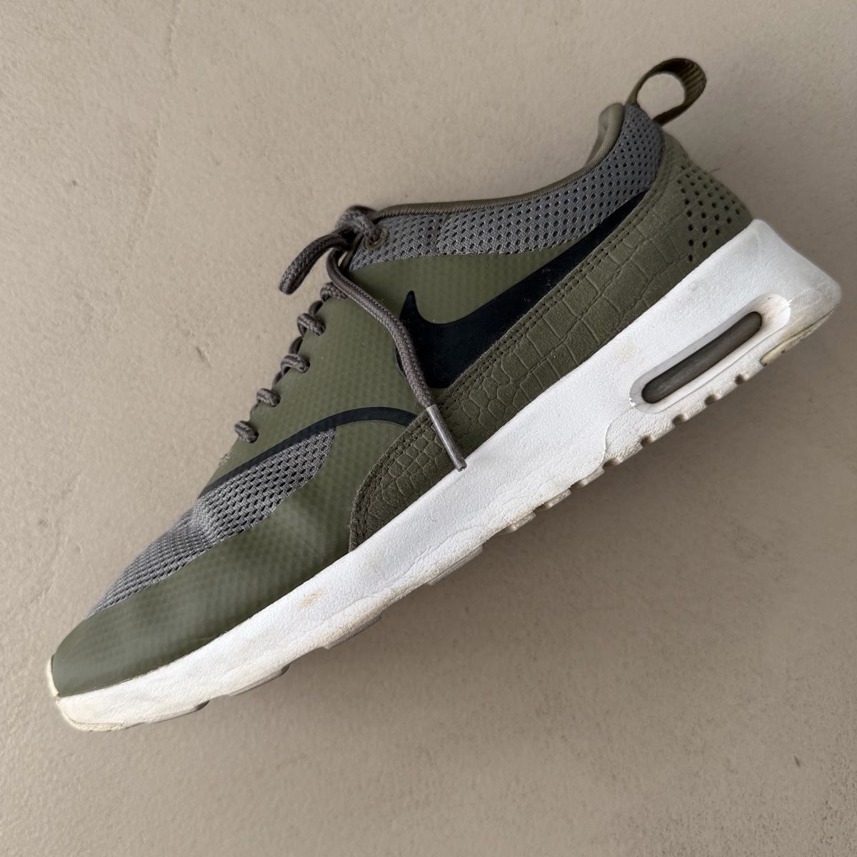 Nike Scarpe da donna: NIKE Air Max Thea Sneaker 💚 – Usato da Zürich venduto da ClosetQueen