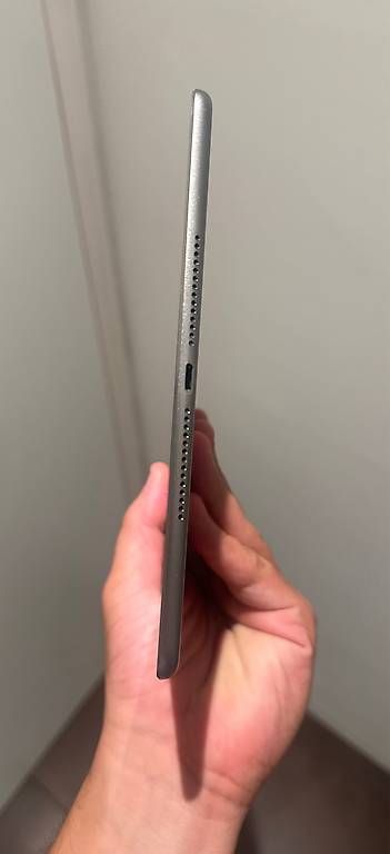 Apple Tablet PC: Ipad Air 2 – Usato da Martigny venduto da san_7zxm 2