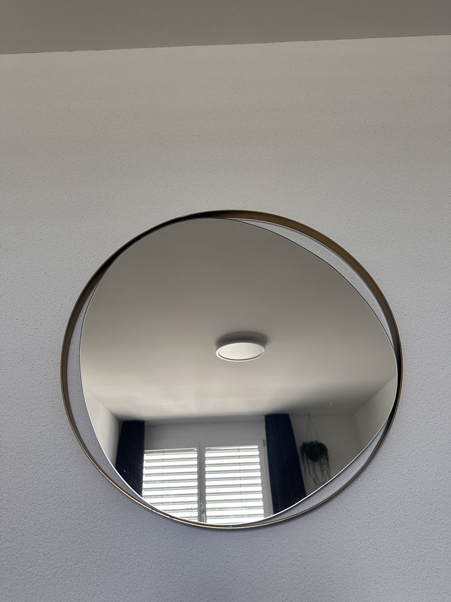 Specchi: Wandspiegel oval mit gold Rahmen – Nuovo (secondo la descrizione) da Dübendorf venduto da 9320