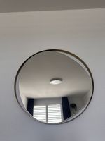 Wandspiegel oval mit gold Rahmen