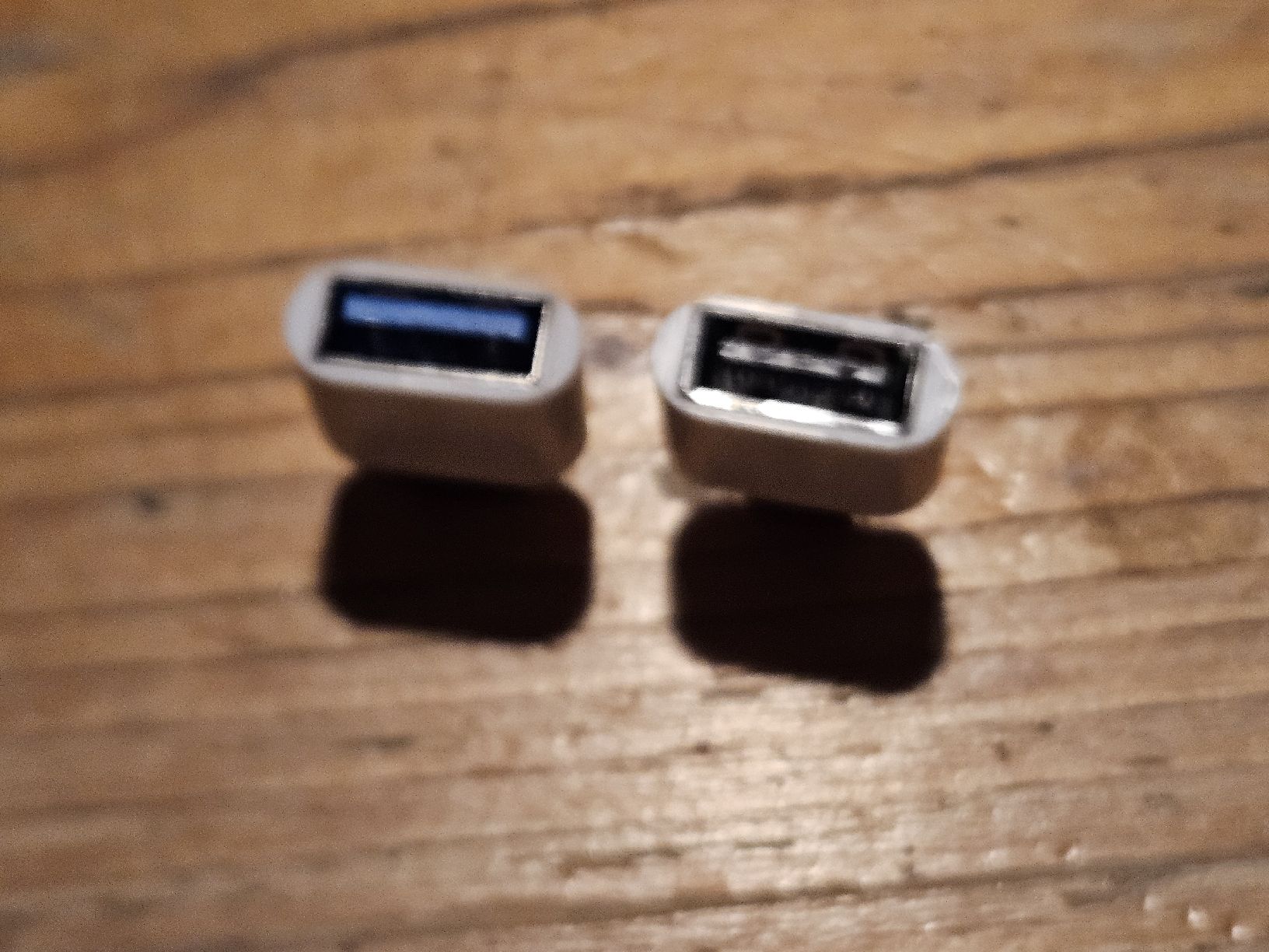 Unità & Adattatore: 2 verschiedene neue USB Adapter – Nuovo (secondo la descrizione) da Wettingen venduto da Sk8ertomda 2
