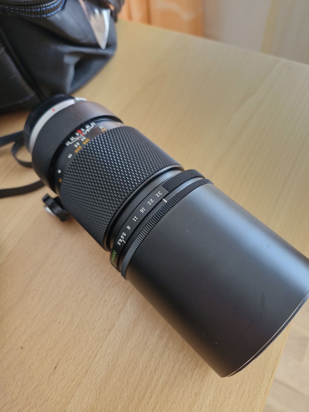 Olympus Fotocamera: alte Olympus Kamera mit Objektiven  – Difettoso da Obernau venduto da flipflop09 3