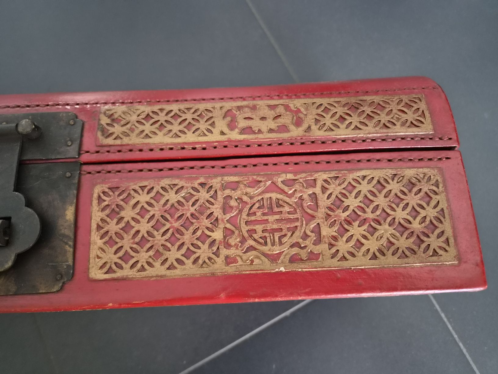 Alle Dekorationen: Schatulle aus Leder/Holz, antik – Gebraucht aus Eich von gipsy1303 3
