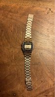 Klassische Casio Digital Uhr