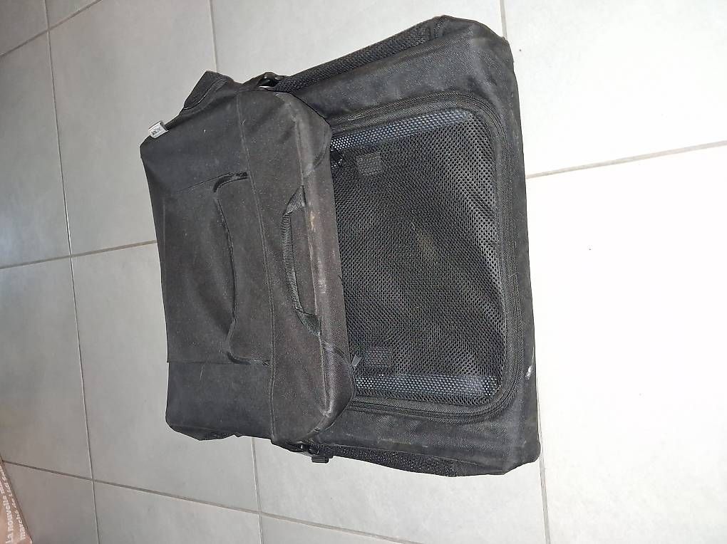 Gabbie, trasporto & Sicurezza: Hundebox – Usato da Olten venduto da Rina210 2
