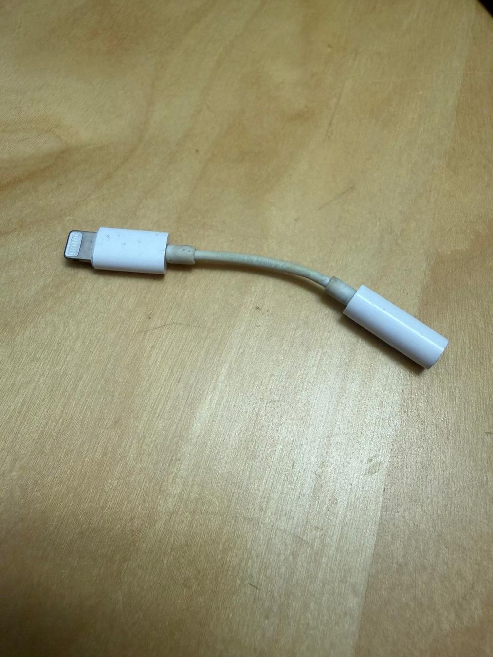 Cavi: 10 Lightning Ladekabel + Klinke Adapter, USB A / USB C – Usato da Volketswil venduto da OxadanP9 9