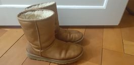 Stiefel UGG Australia braun gefüttert Gr.38