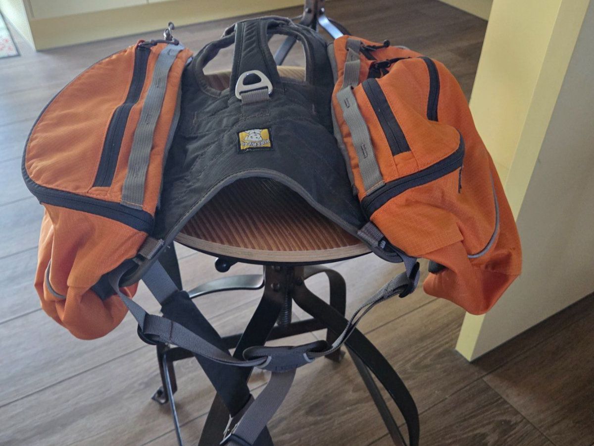 Ruffwear Rucksäcke: Hunderucksack Ruffwear L/XL – Gebraucht aus Ermensee von Hallo_Schweiz 4