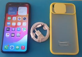 iPhone 11 64 GB neuer Display + Zubehör 
