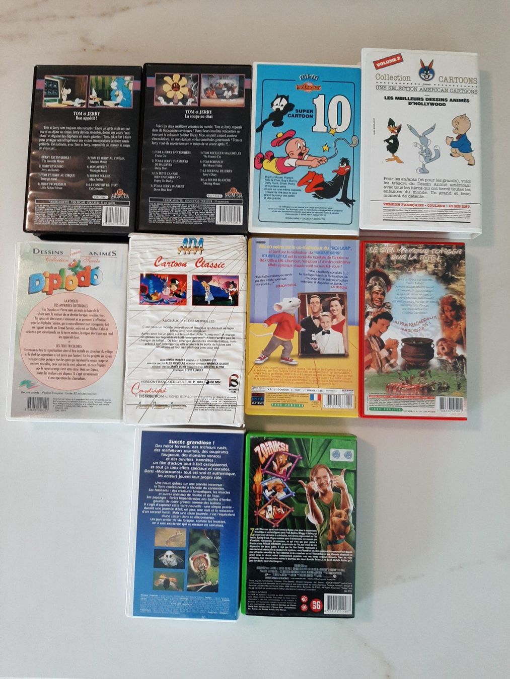 Tutti i VHS: Cassetes VHS James Bond, Action, Bandes dessinées.  Français – Usato da Tramelan venduto da bragamal 3