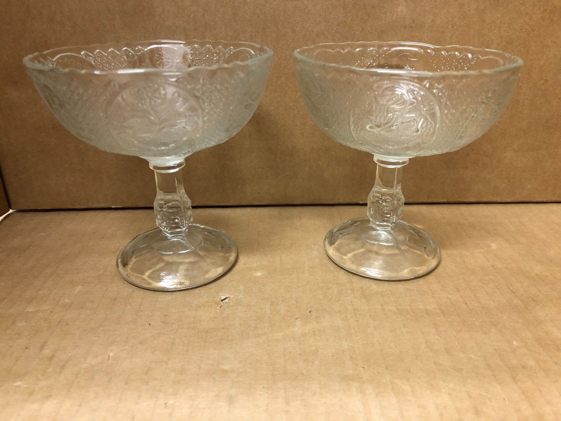 Gläser: Dessertschalen Glas 2 Stk. – Gebraucht aus Eschlikon TG von ArtRec 2