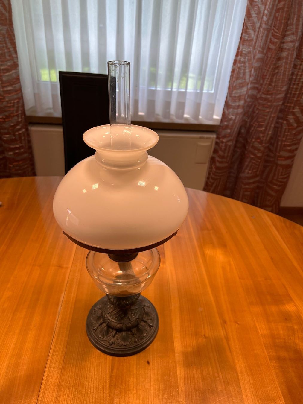 Lampade: Antike Petrollampe von 1950 – Usato da Thalwil venduto da andrebrem 1