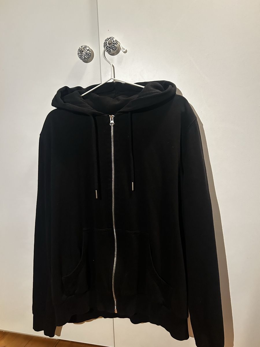 H&M Giacche: Schwarze H&M Zip-Jacke – Usato da Uster venduto da alin13e