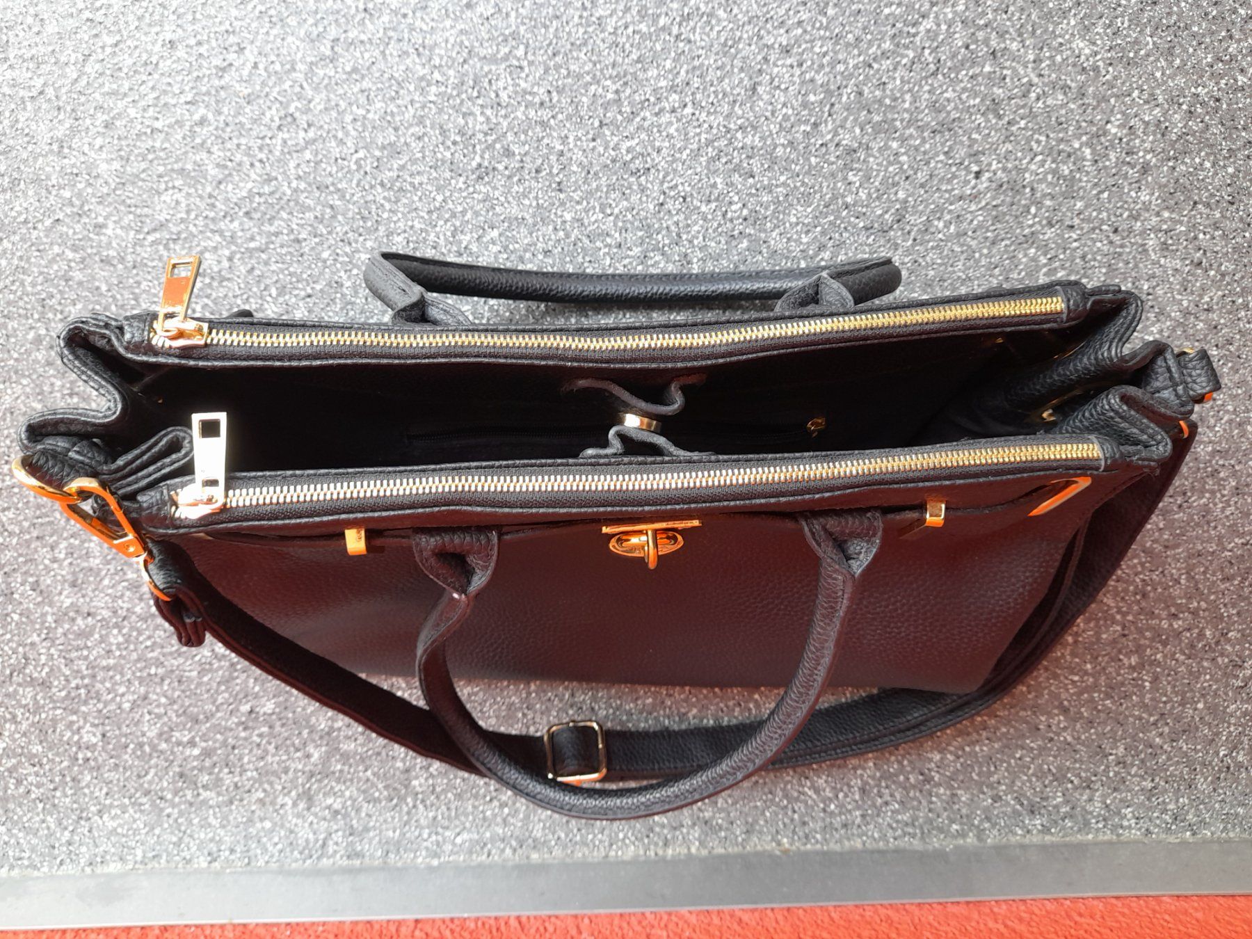 Taschen für Damen: Damenhandtasche – Gebraucht aus Zollikon von TimeIsMoney 4