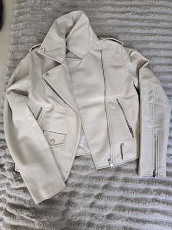 Zara Kunstlederjacke beige Grösse S sehr guter Zustand