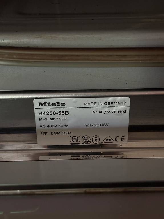 Fours: Backofen Miele – D'occasion à Küssnacht am Rigi par fab_y7dh 2